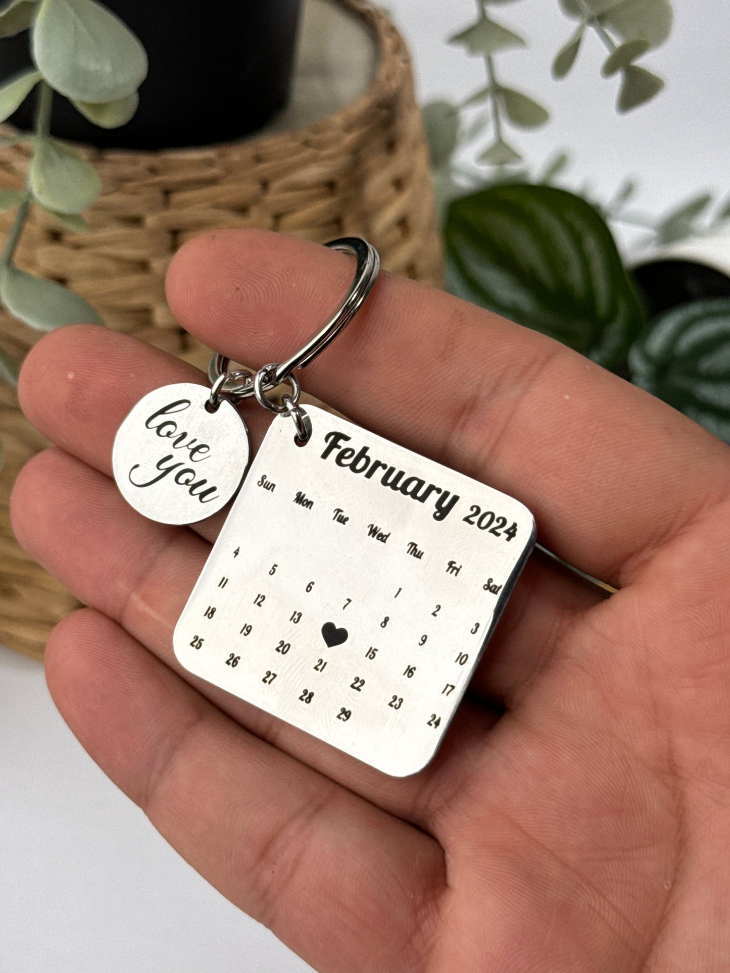 ميدالية مربع و coin